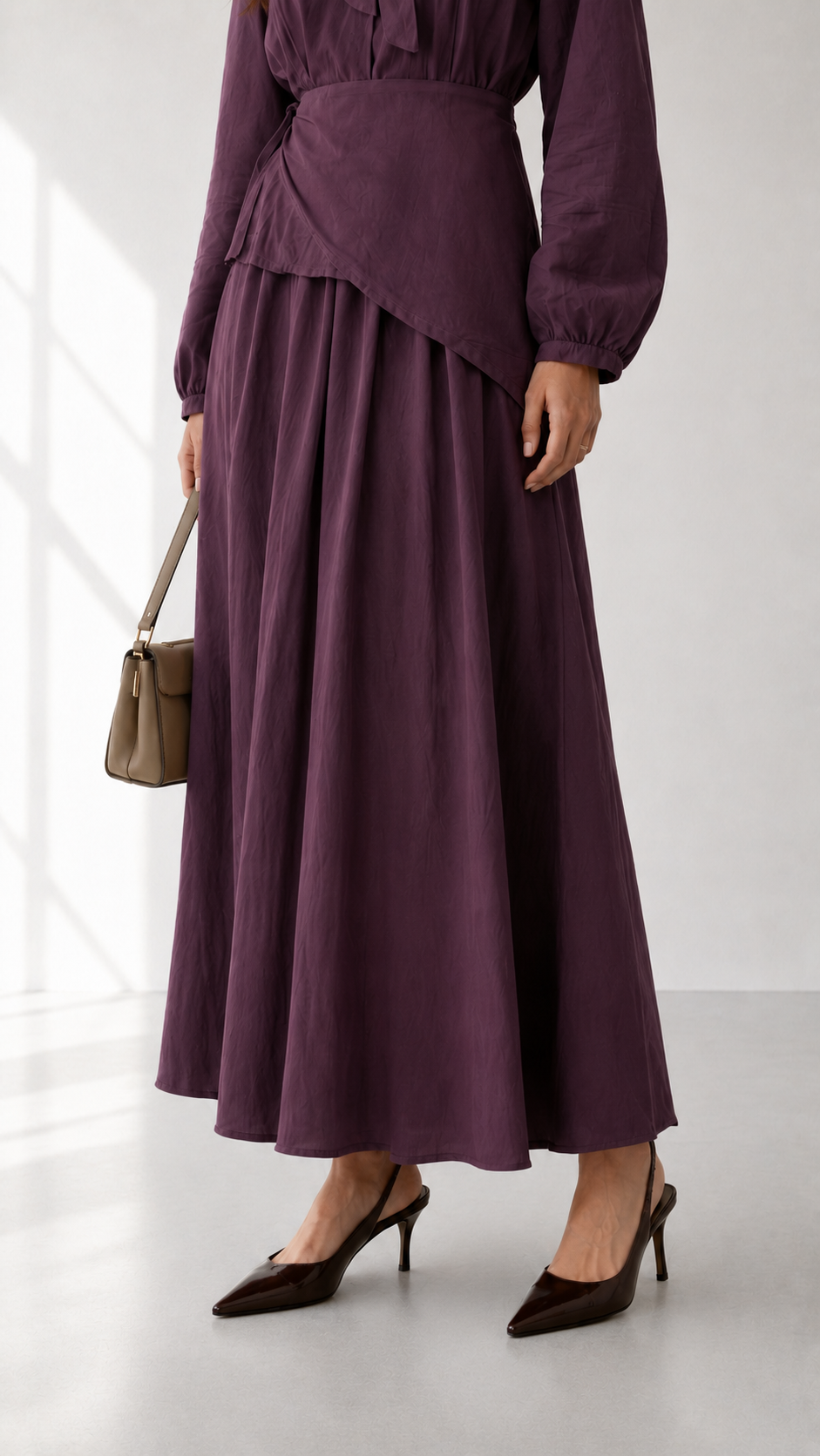 SKIRT LH-8440 - HANGER