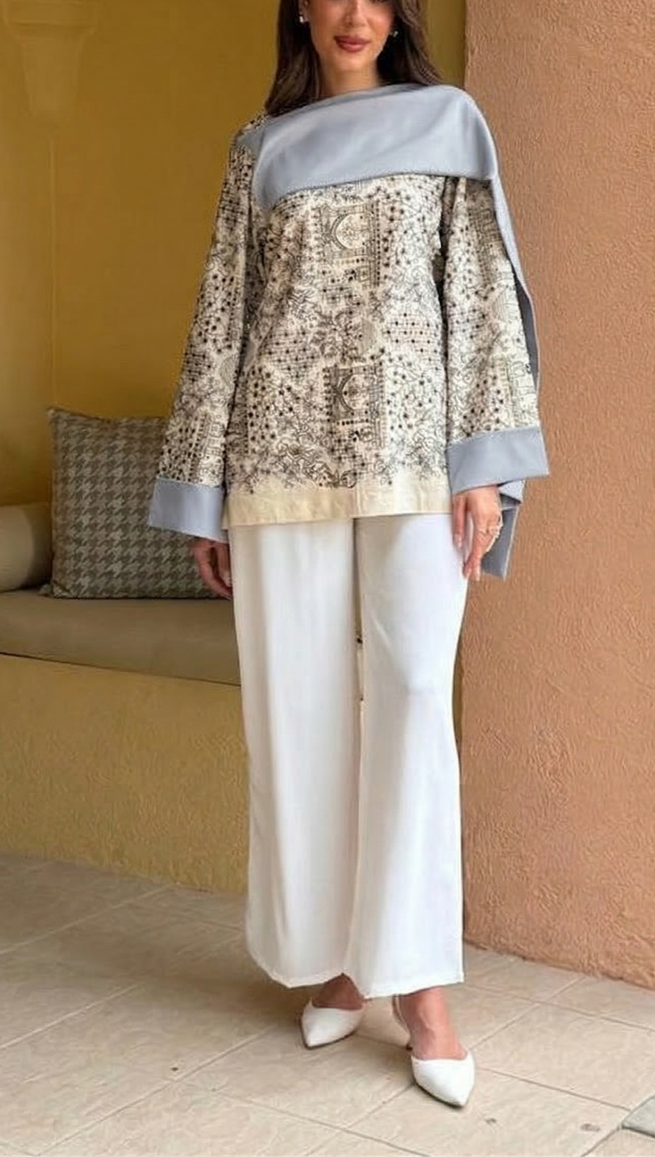 SATIN SCARF BLOUSE - HANGER