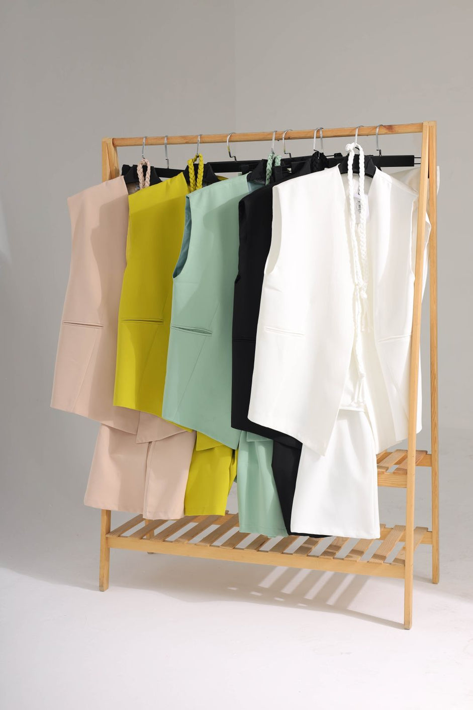 Cut Sleeve Set 23243 - HANGER