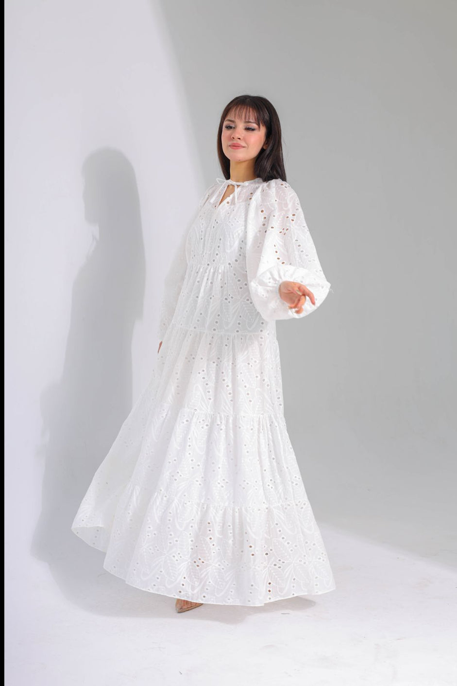 White Dress 23287 - HANGER