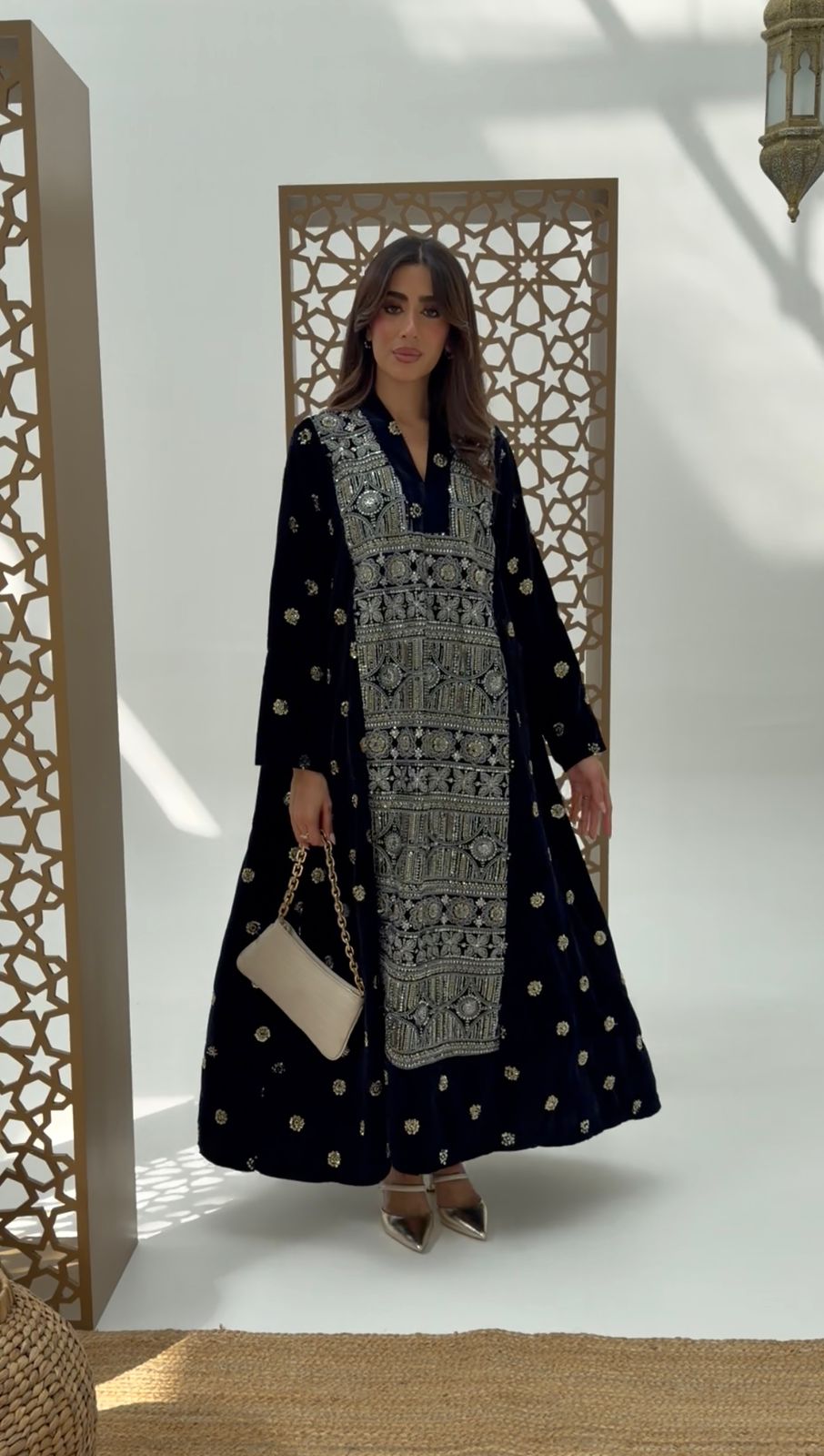 DRESS PC 1002 - HANGER