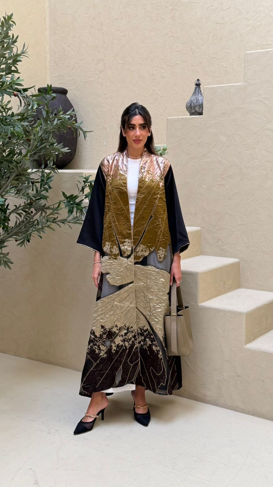 ABAYA 41-134 - HANGER