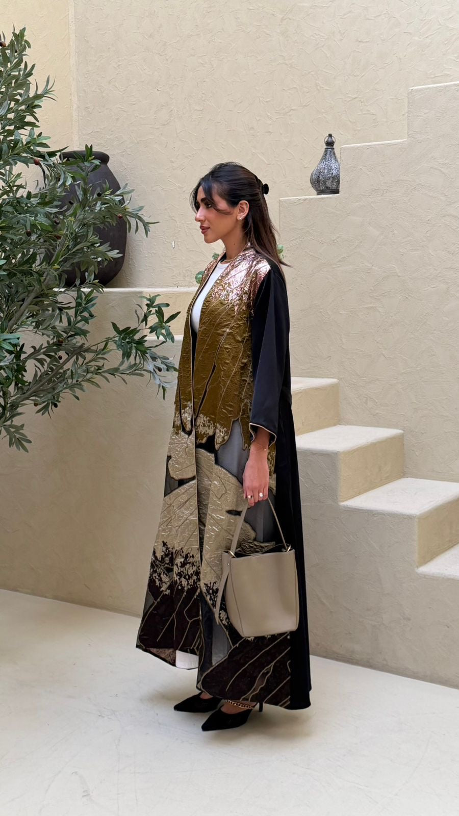 ABAYA 41-134 - HANGER