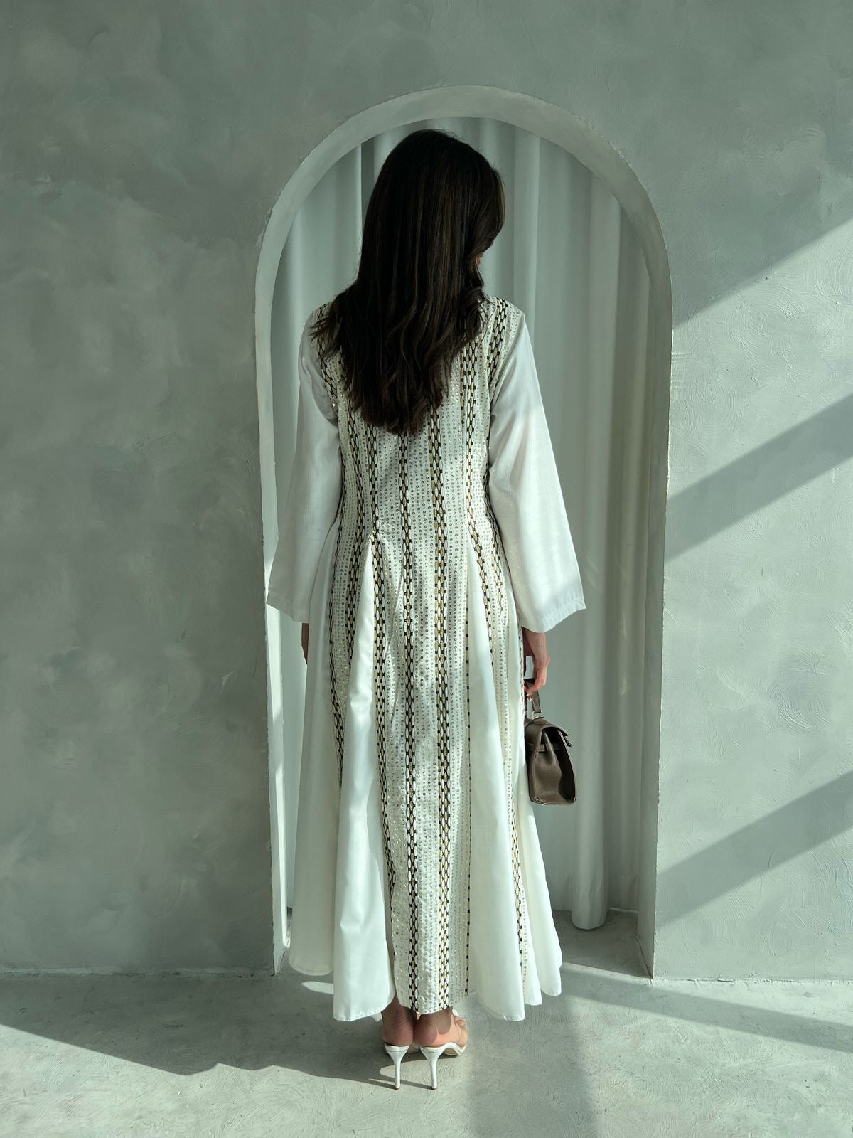 Kuwaiti dress F 4140