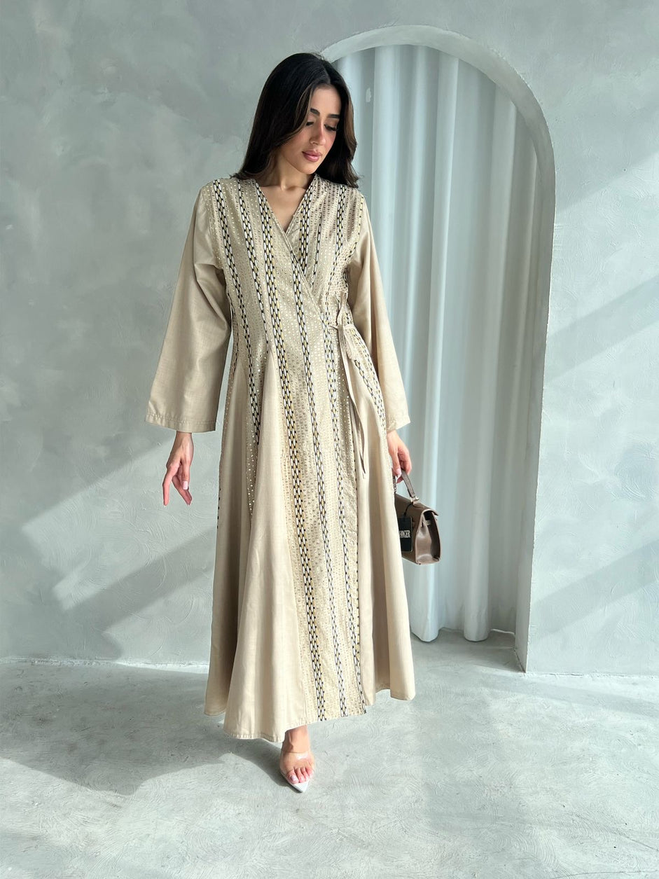 Kuwaiti dress F 4140