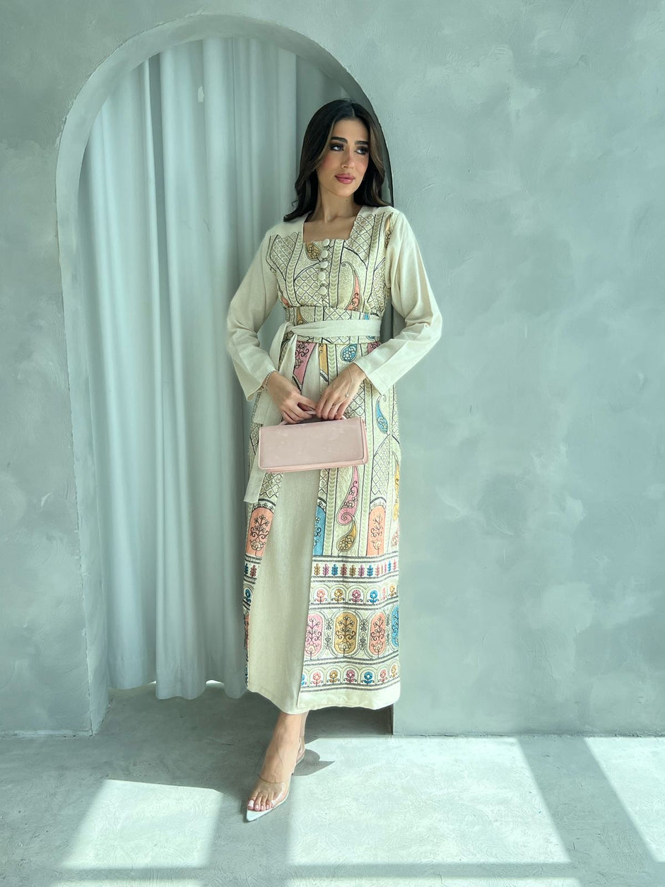 Kuwaiti belted dress F 4170 - HANGER