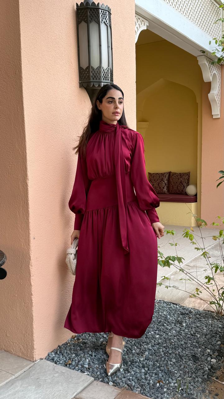 STAIN DRESS  QH 6540 - HANGER