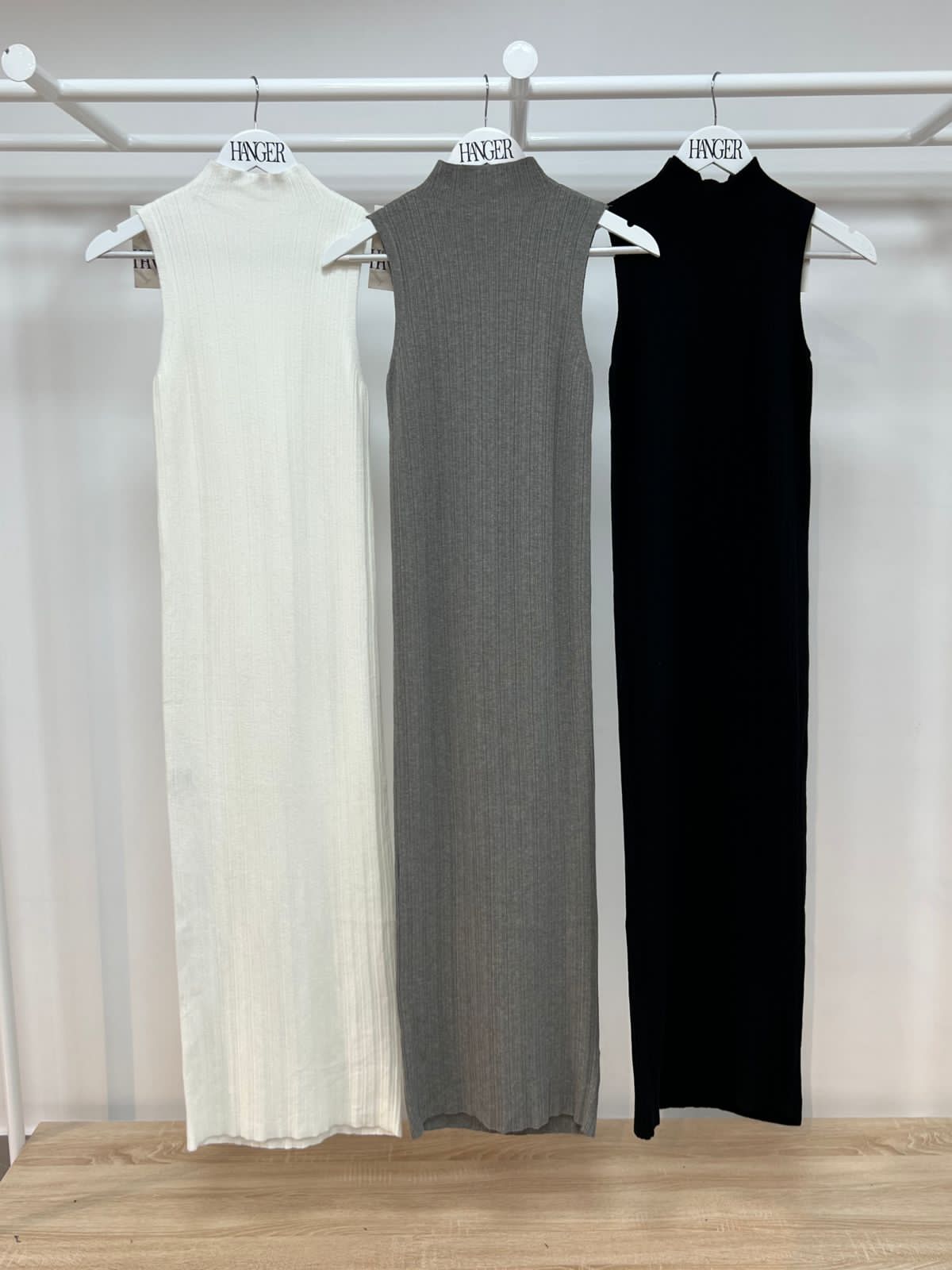 Long Dress TE231033 - HANGER