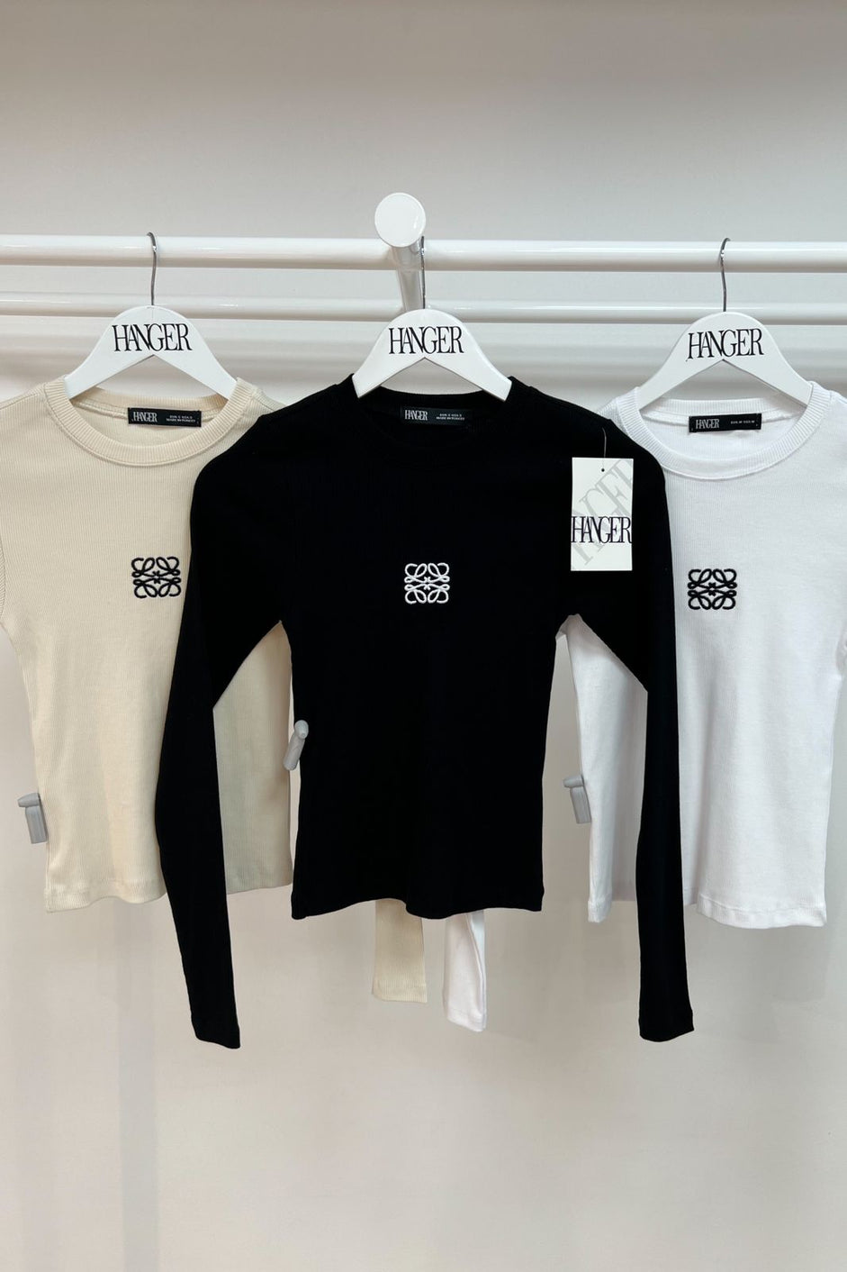 TOP OB231002 - HANGER