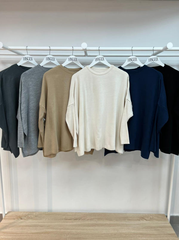 Oversize Sweater TK231139 - HANGER
