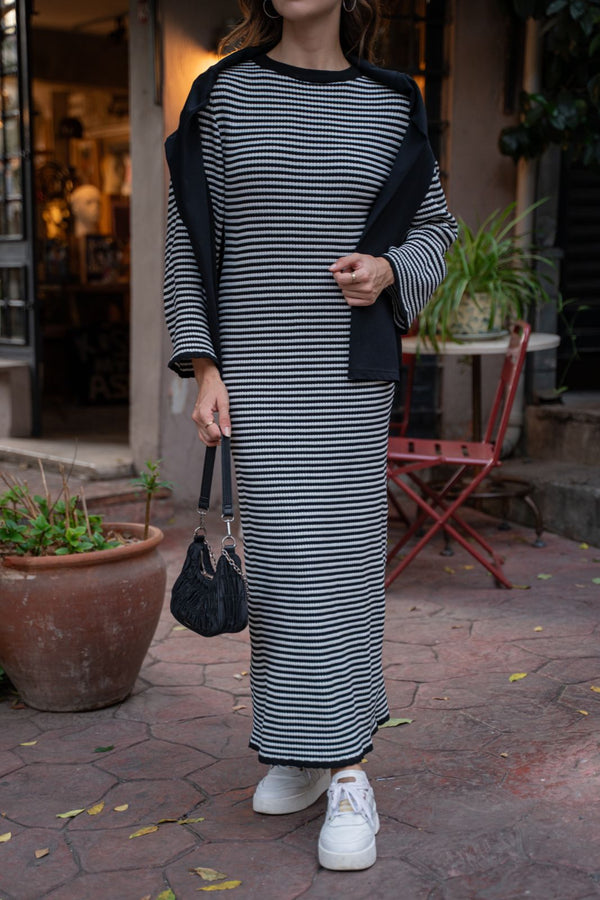 Line Dress DE105 - HANGER