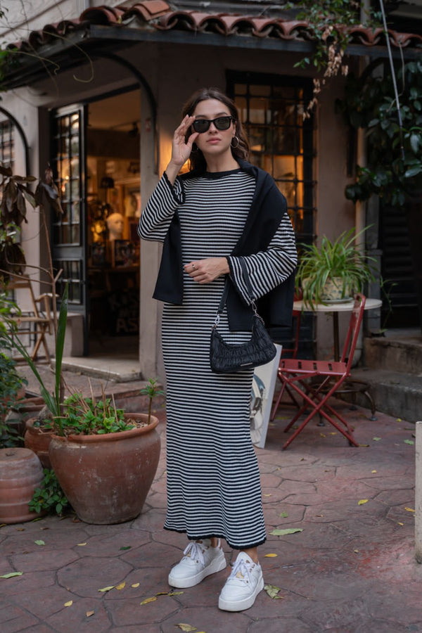 Line Dress DE105 - HANGER