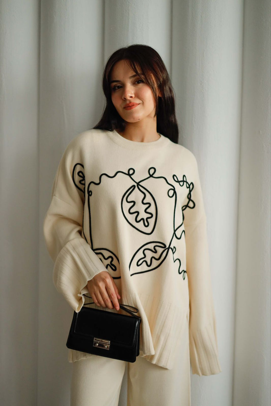 Embroidered set 122-005