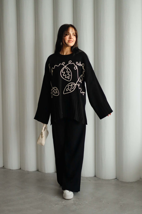 Embroidered set 122-005