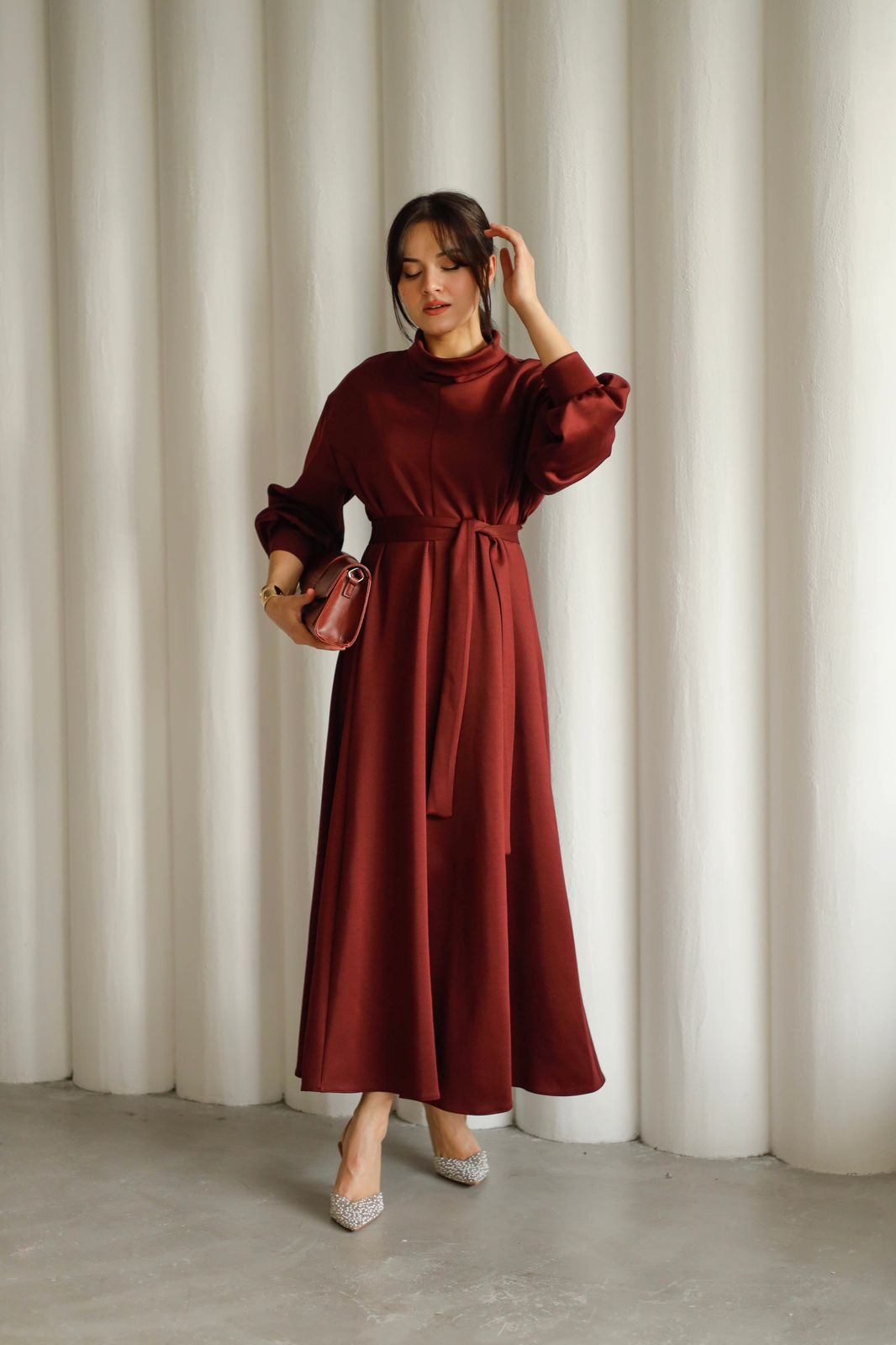 belted dress LN  2907