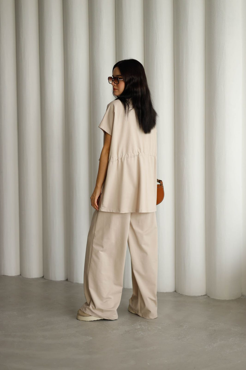 cut sleeve zip set 2091