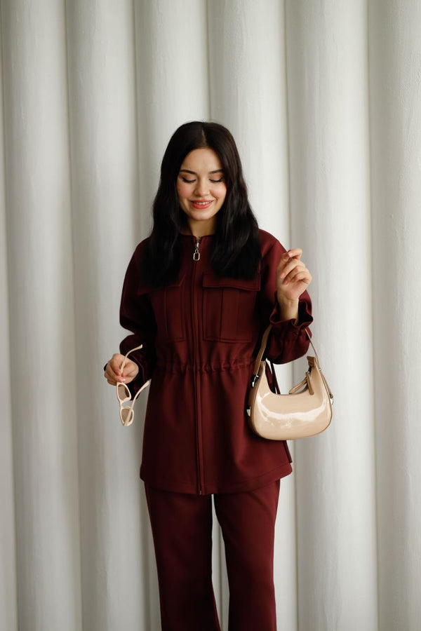 2 pocket set LN  2899