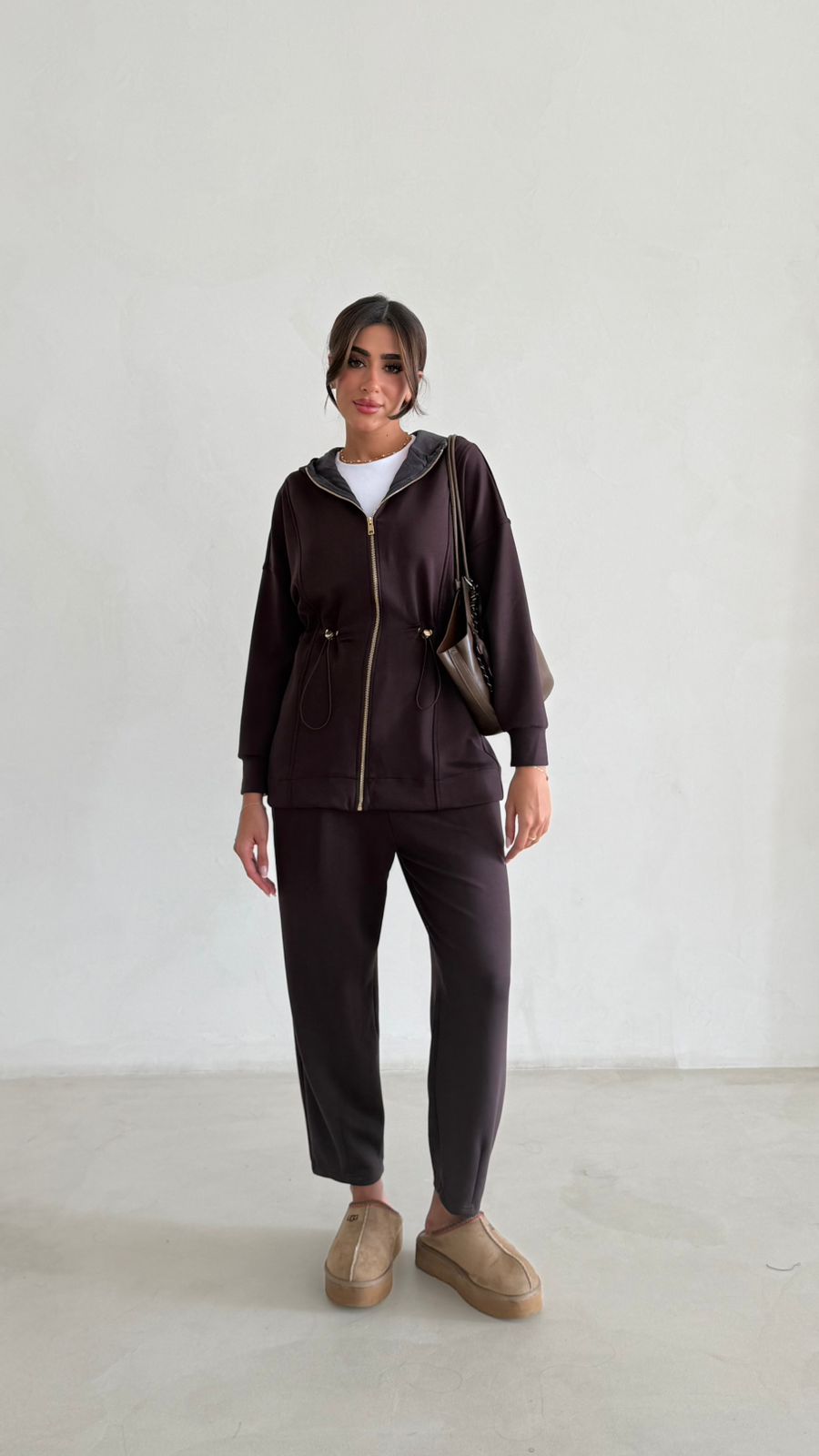 2 PES SET LA 68 - HANGER