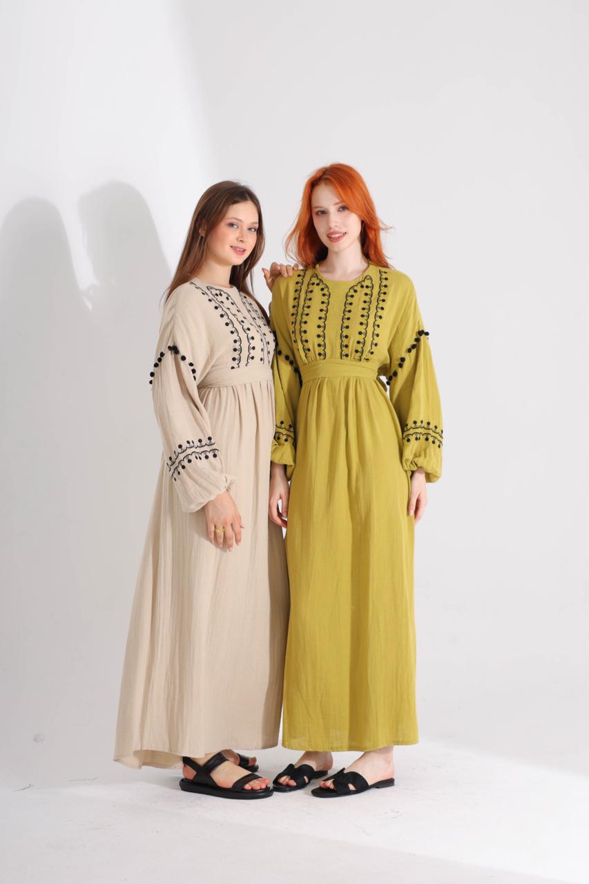 Dress 8104 - HANGER