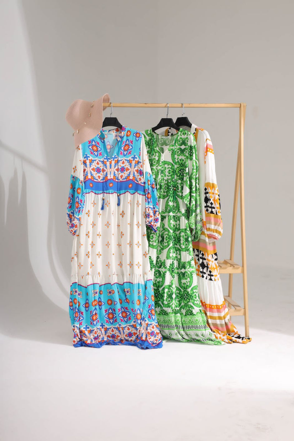 DRESS L138 - HANGER