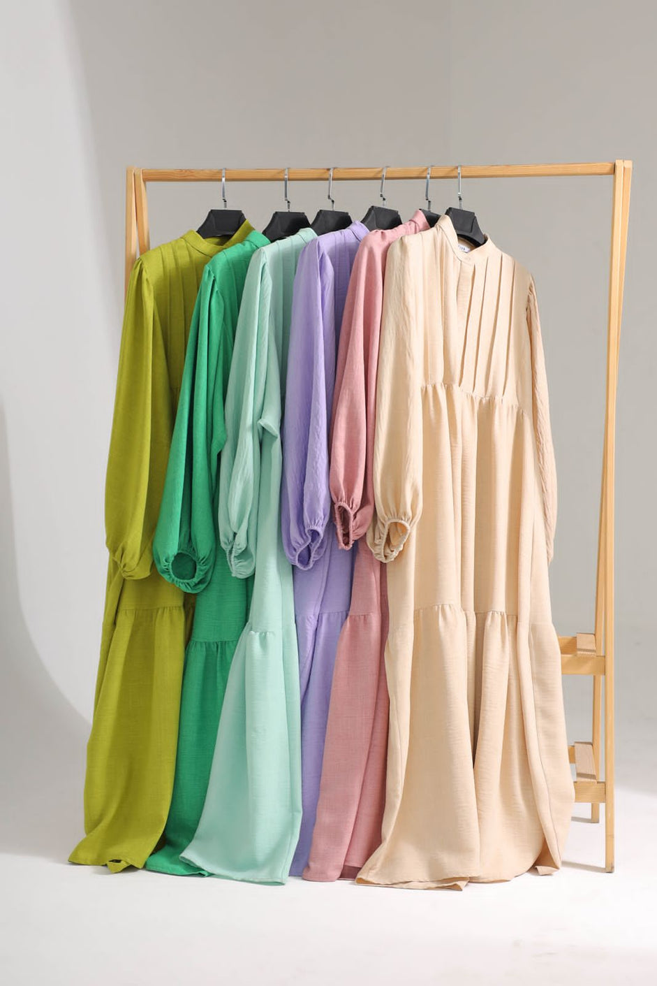 Dress 1072 - HANGER