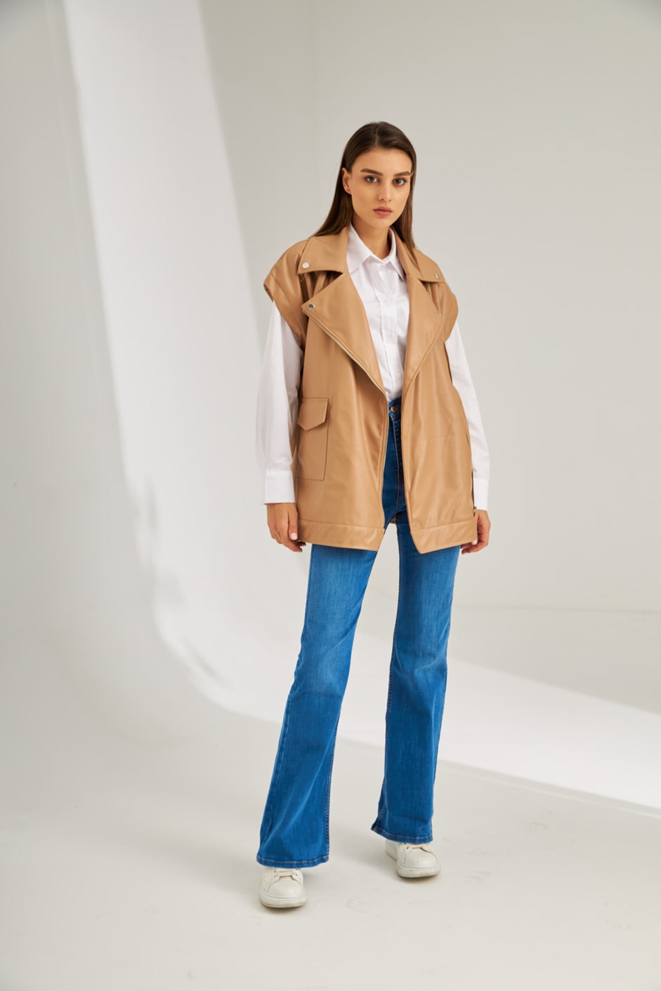 Leather vest - HANGER