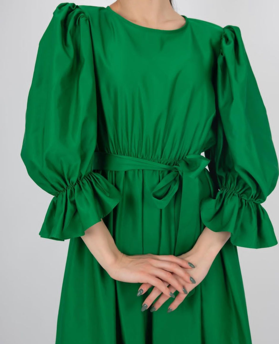 Dress puffy sleeve D - HANGER